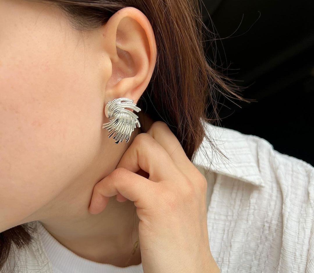 Silver Twizzle Knob Earrings