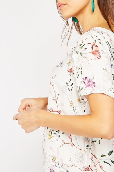 Botanical print dip hem tshirt